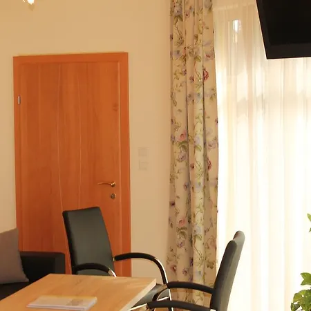 Gastehaus Zur Schonen Aussicht 3*