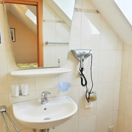 Gastehaus Zur Schonen Aussicht Bed & Breakfast