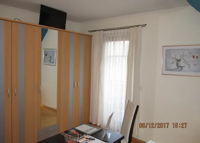 Bed & Breakfast Gastehaus Zur Schonen Aussicht