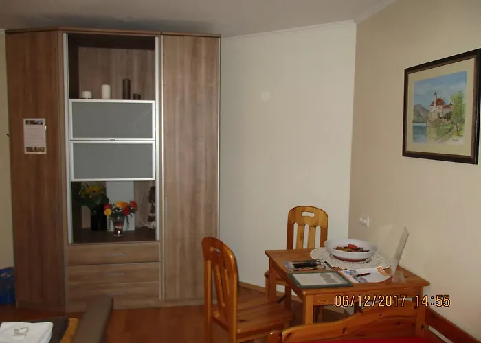 Gastehaus Zur Schonen Aussicht Bed & Breakfast 3*